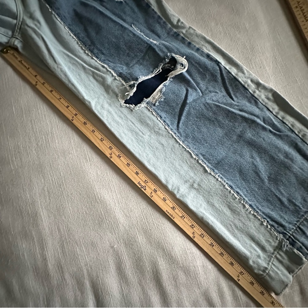 Forever 21 Jeans Womens 29 Light Wash Low Rise Wide Leg Patchwork Distressed - Picture 3 of 13